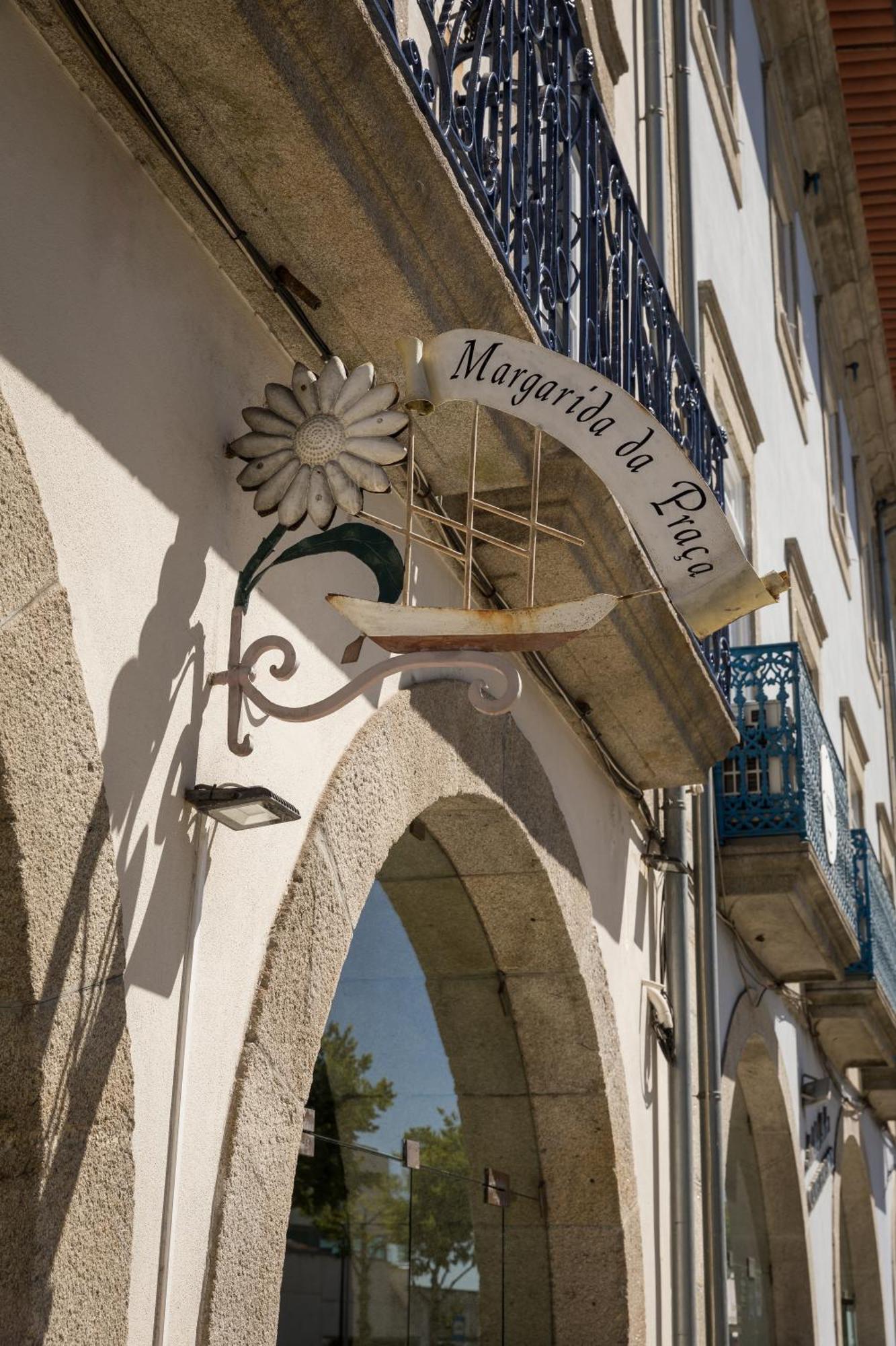 Hotel Margarida Da Praca Viana do Castelo Exterior foto